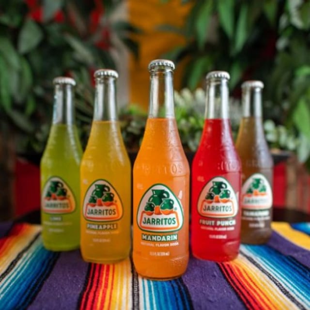 Jarritos.